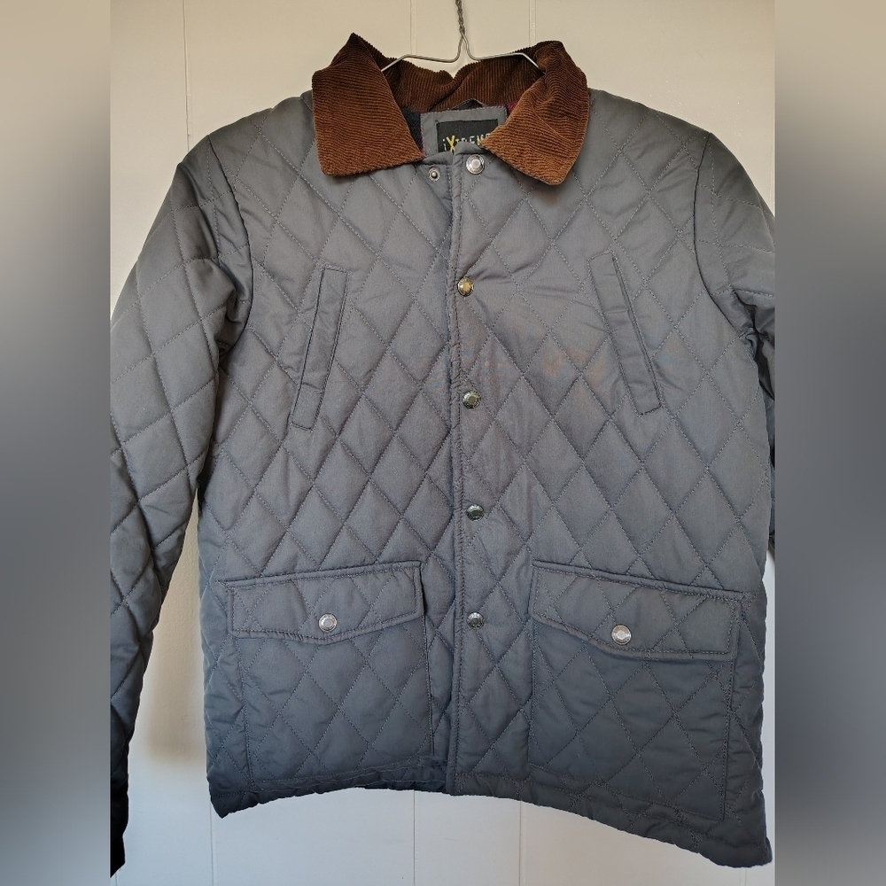 iXtreme  Jacket Grey with Brown Collar Size 14/16